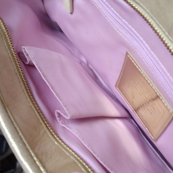 Coach Handbag - Picture 3 of 4